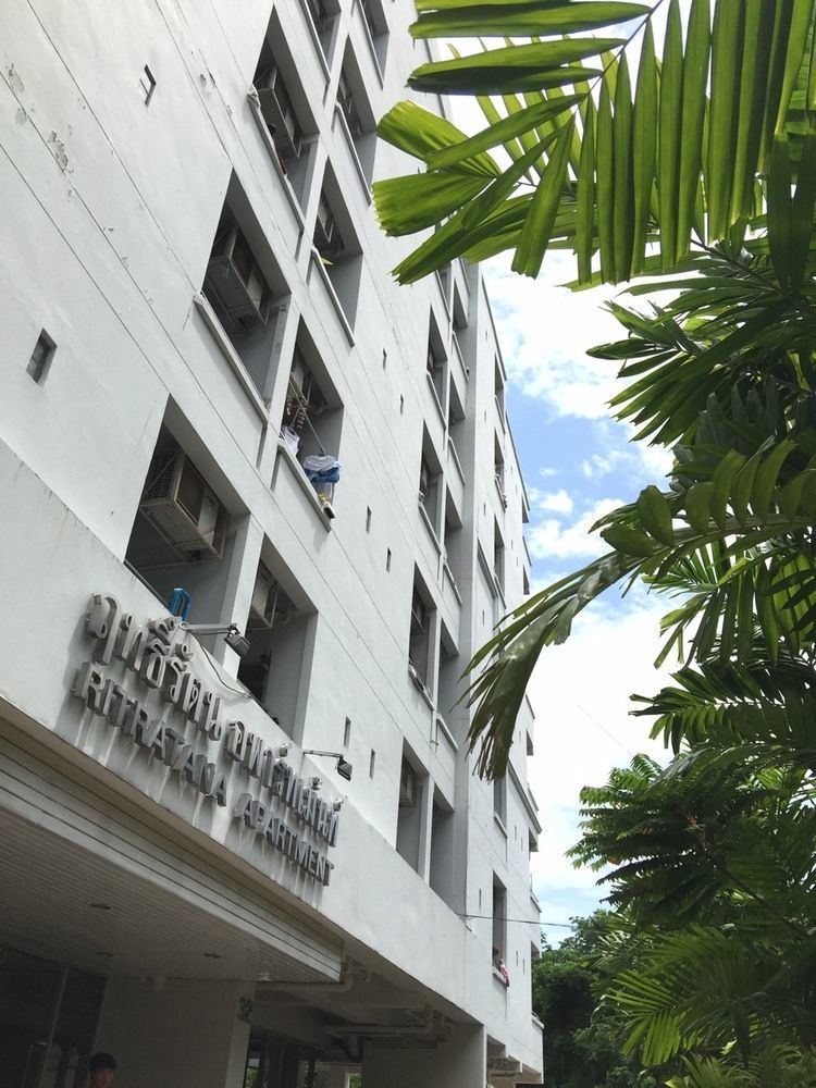Ritratana Apartment Bangkok Exterior photo